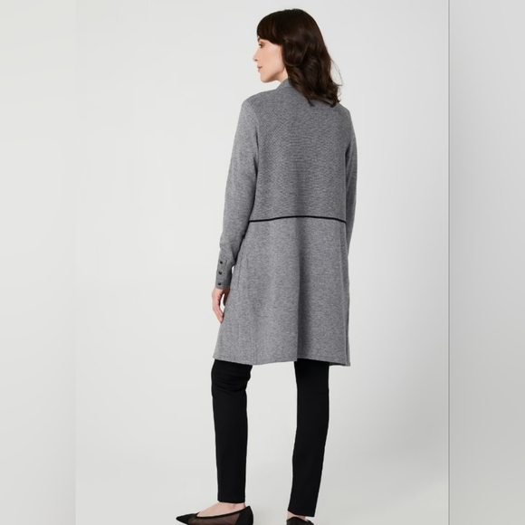 Laura Sweaters - Laura Cardigan